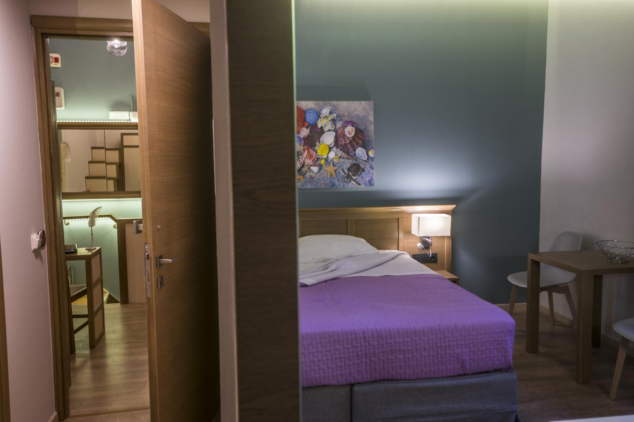 11City Rooms Chrissi Akti Chania Exterior foto