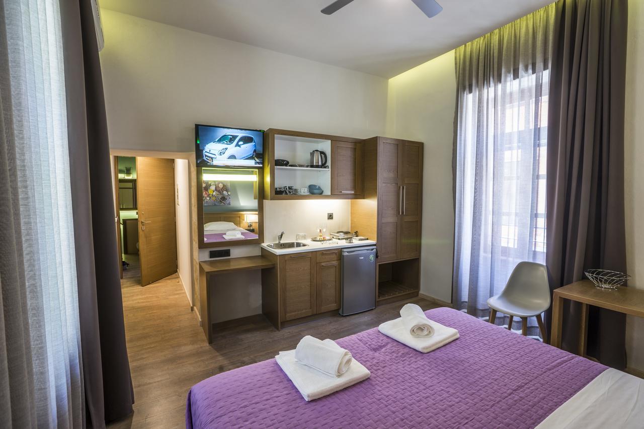 11City Rooms Chrissi Akti Chania Exterior foto