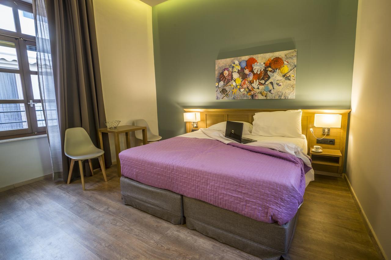 11City Rooms Chrissi Akti Chania Exterior foto