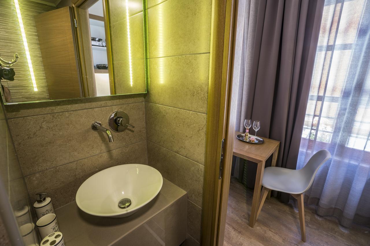 11City Rooms Chrissi Akti Chania Exterior foto