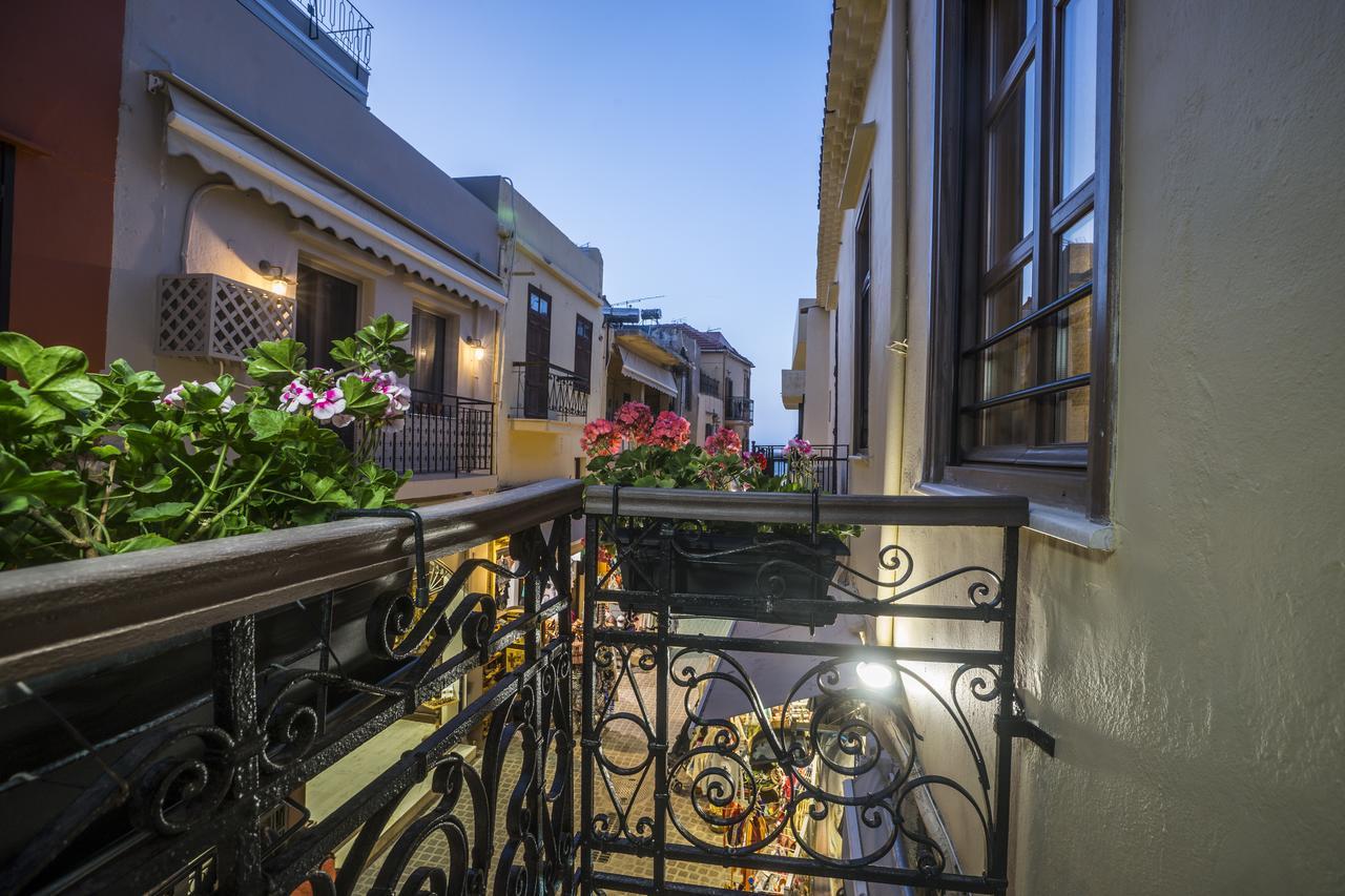 11City Rooms Chrissi Akti Chania Exterior foto